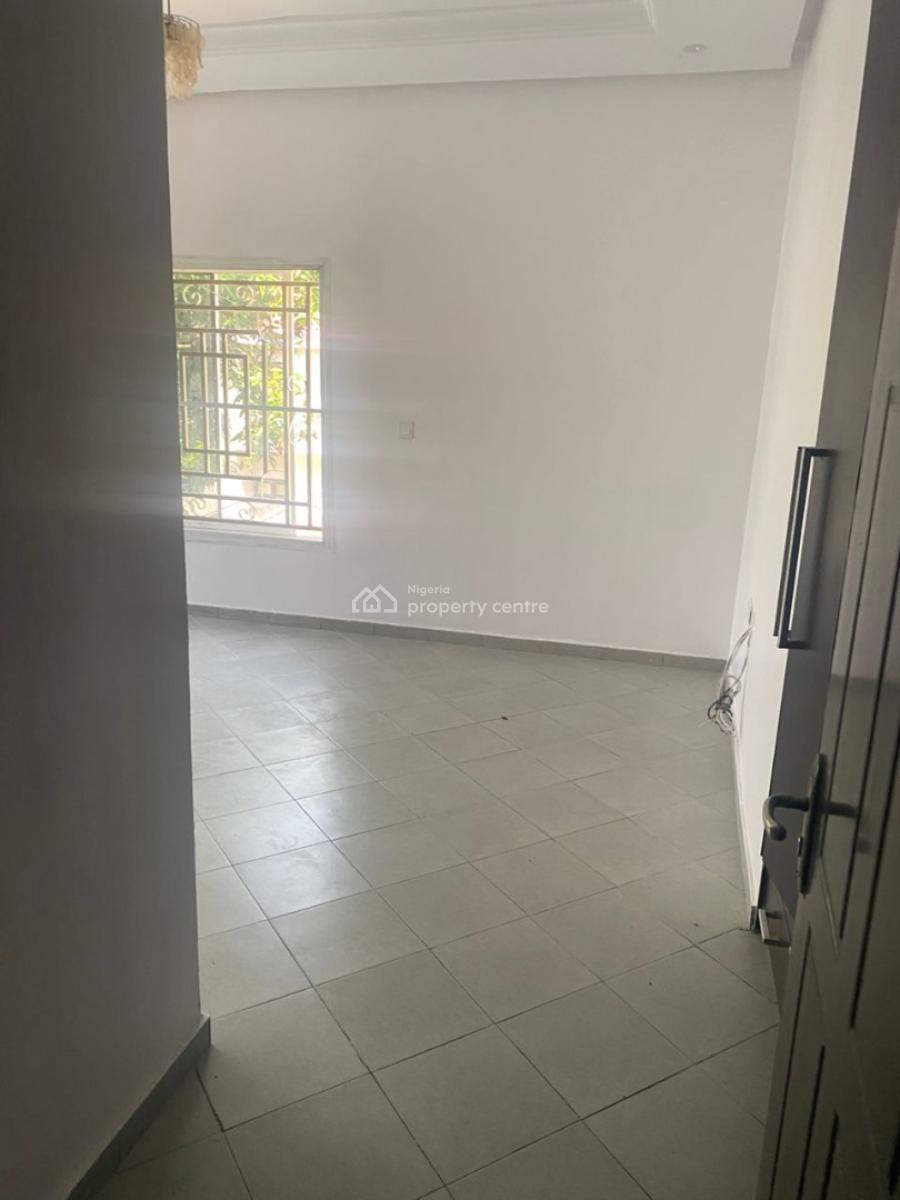 3 Bedrooms with Bq, Lekkki Phase 1, Lekki, Lagos, Terraced Duplex for Rent