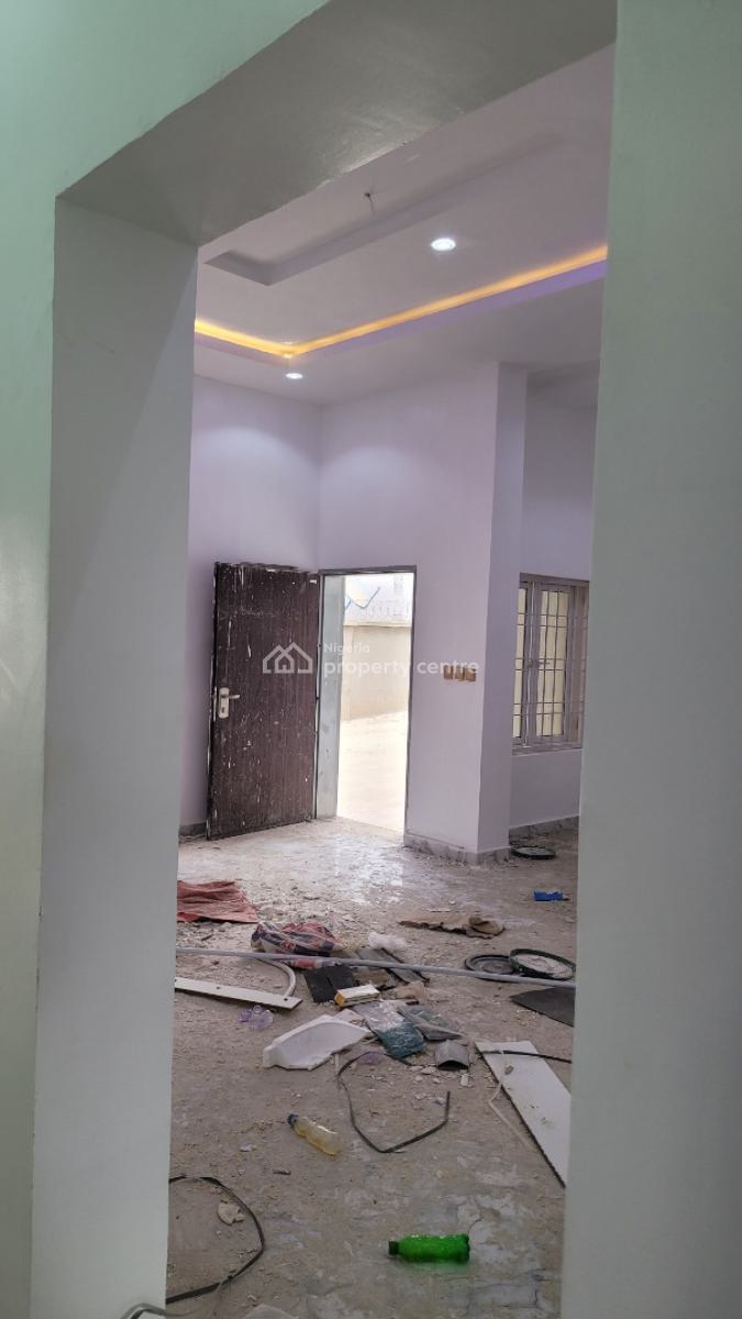 Luxurious 2 Bedroom /small Room Attached, Dawaki, Gwarinpa, Abuja, Flat / Apartment for Rent