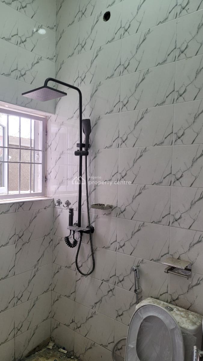 Luxurious 2 Bedroom /small Room Attached, Dawaki, Gwarinpa, Abuja, Flat / Apartment for Rent