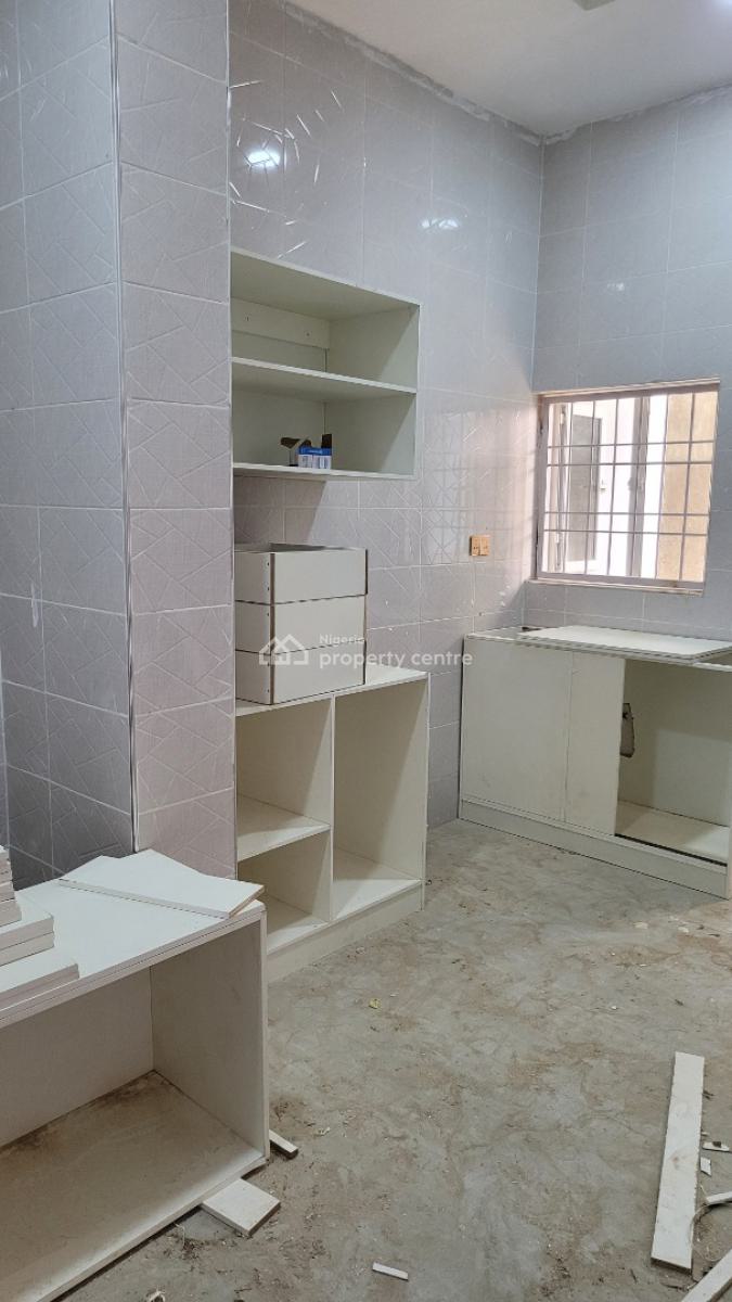 Luxurious 2 Bedroom /small Room Attached, Dawaki, Gwarinpa, Abuja, Flat / Apartment for Rent