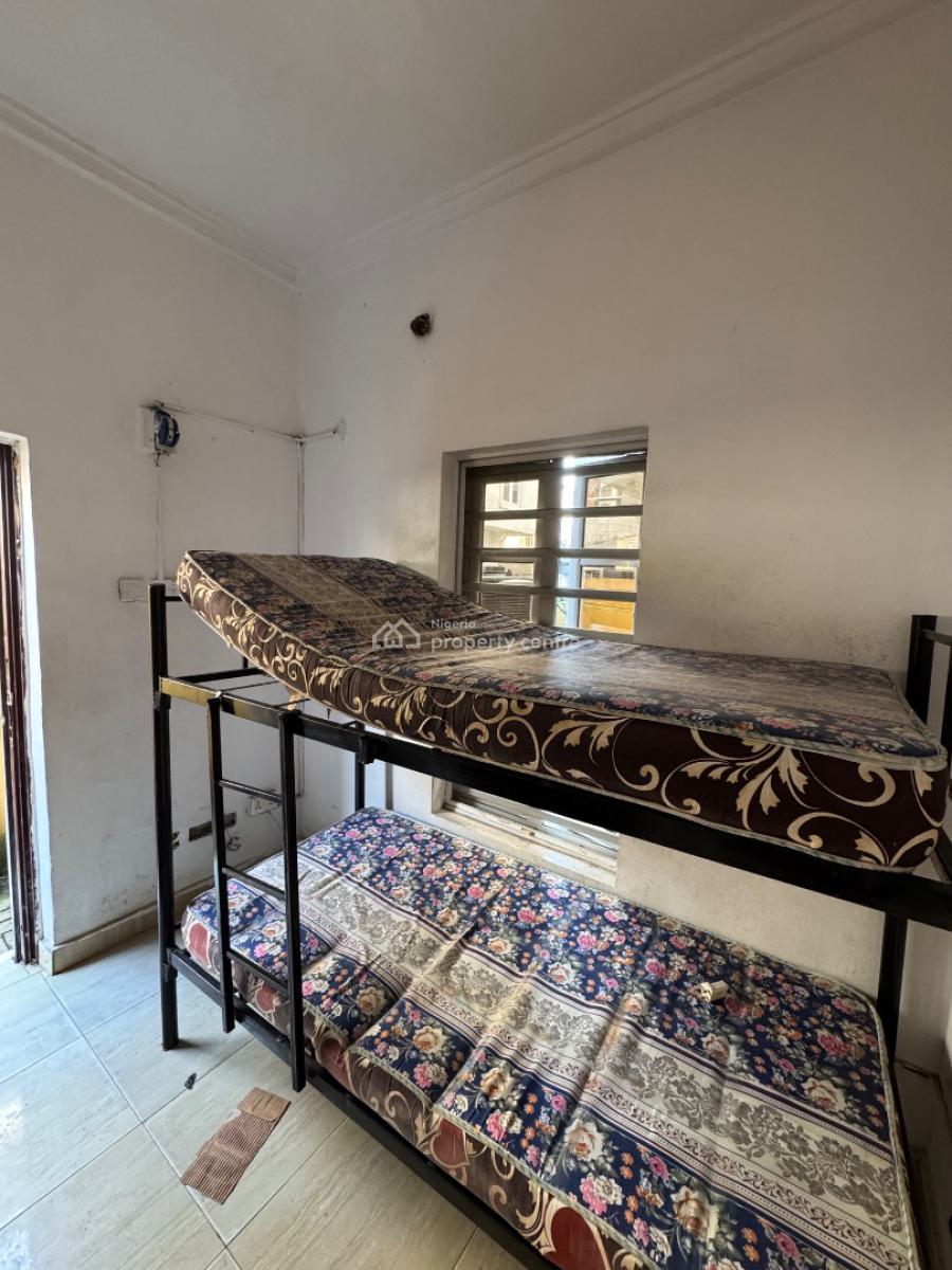 Self Contain Bq, Chevy View Estate, Lekki Expressway, Lekki, Lagos, Self Contain (single Rooms) for Rent