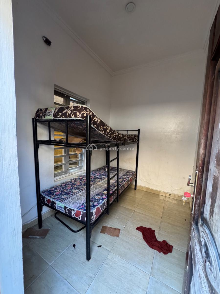 Self Contain Bq, Chevy View Estate, Lekki Expressway, Lekki, Lagos, Self Contain (single Rooms) for Rent