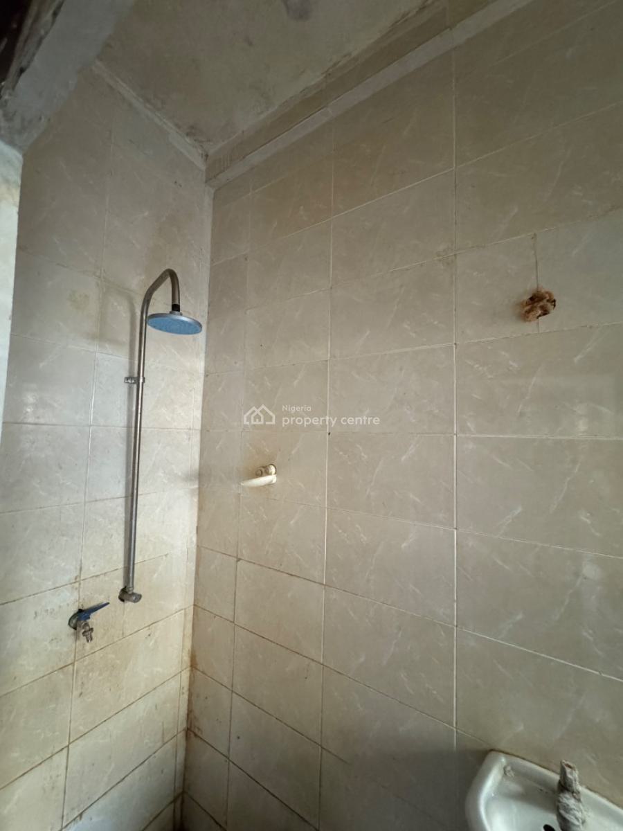 Self Contain Bq, Chevy View Estate, Lekki Expressway, Lekki, Lagos, Self Contain (single Rooms) for Rent