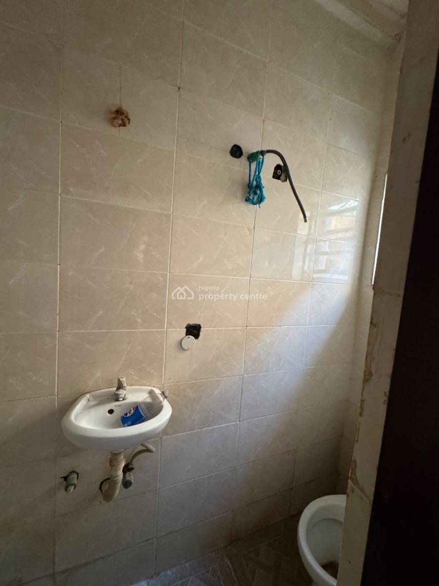 Self Contain Bq, Chevy View Estate, Lekki Expressway, Lekki, Lagos, Self Contain (single Rooms) for Rent