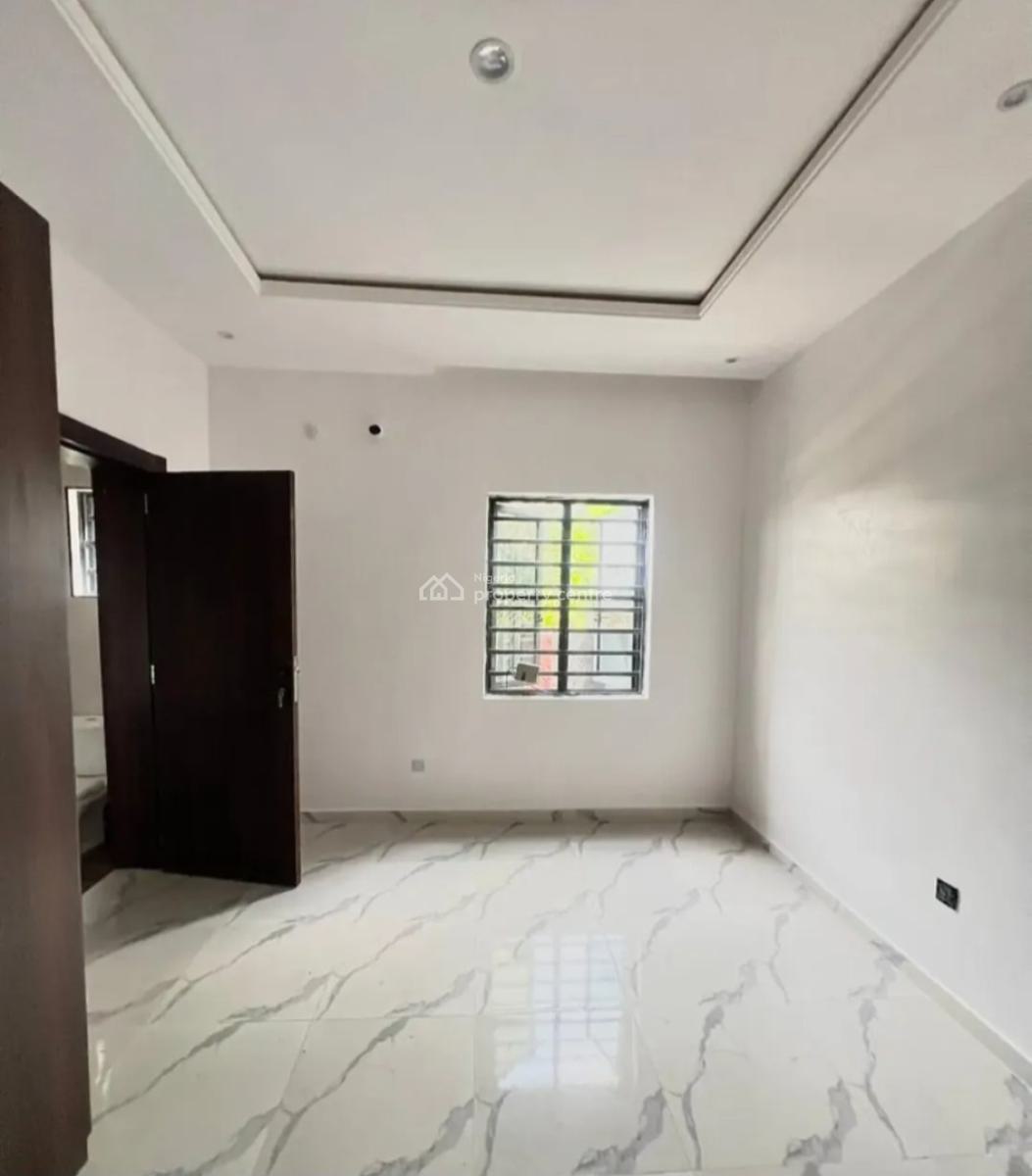 2 Bedroom Flat, Before Chevron Drive 2nd Toll Gate, Ologolo, Lekki, Lagos, Flat / Apartment for Rent
