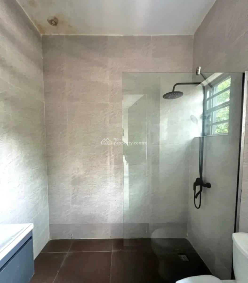 2 Bedroom Flat, Before Chevron Drive 2nd Toll Gate, Ologolo, Lekki, Lagos, Flat / Apartment for Rent