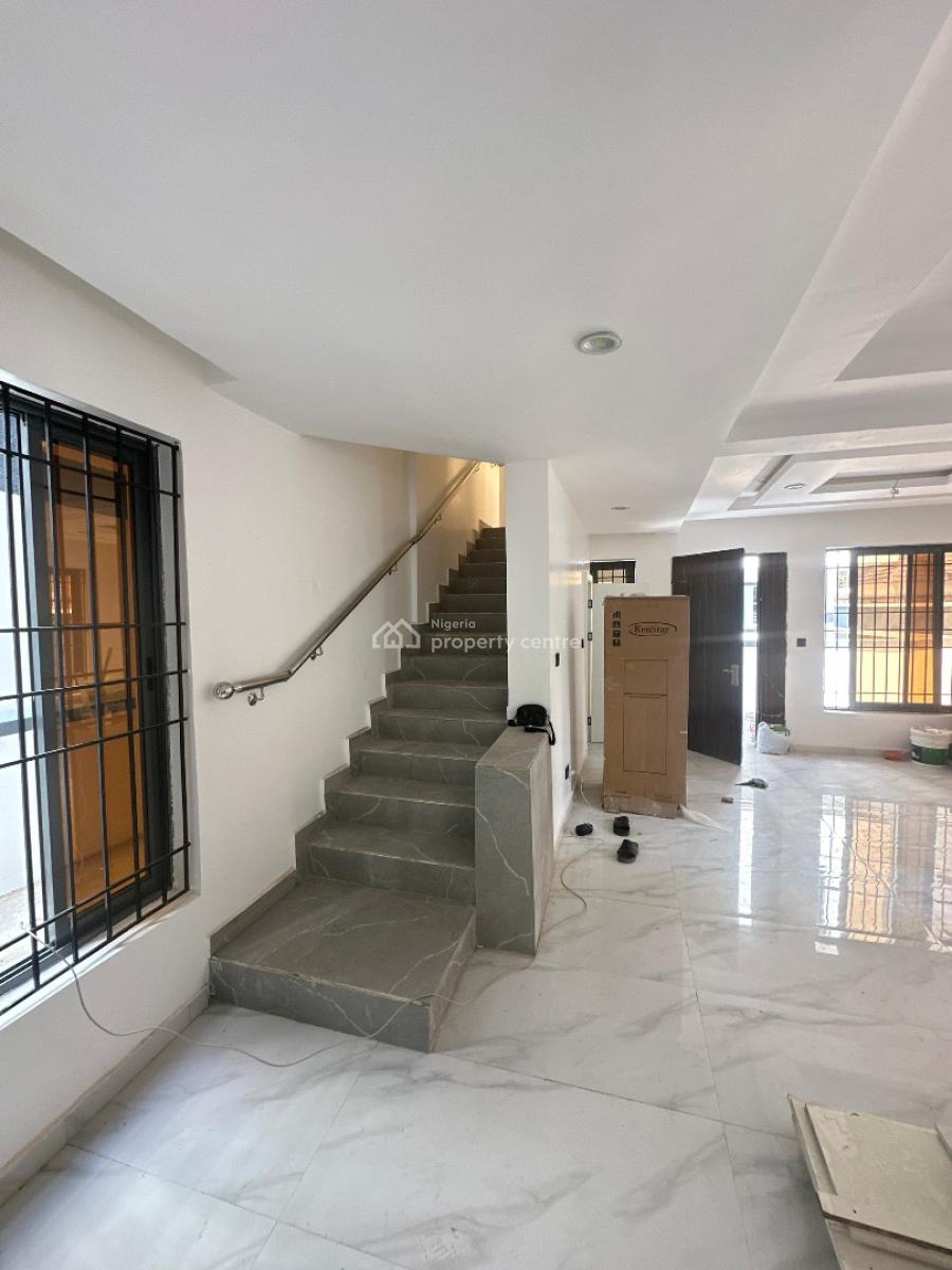 4 Bedroom Semi-detached Duplex with a Room Bq, Lekki Phase 1, Lekki, Lagos, Semi-detached Duplex for Sale