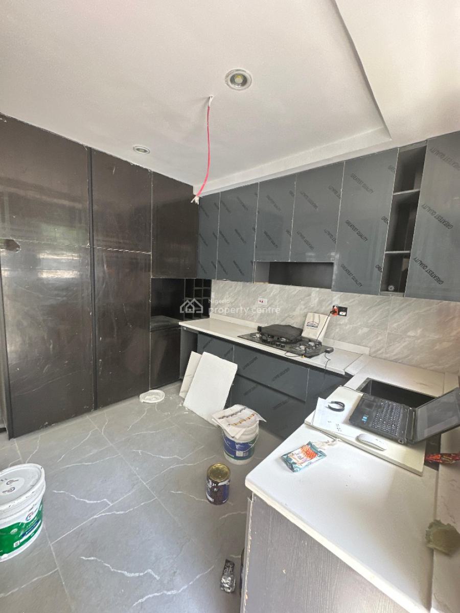 4 Bedroom Semi-detached Duplex with a Room Bq, Lekki Phase 1, Lekki, Lagos, Semi-detached Duplex for Sale