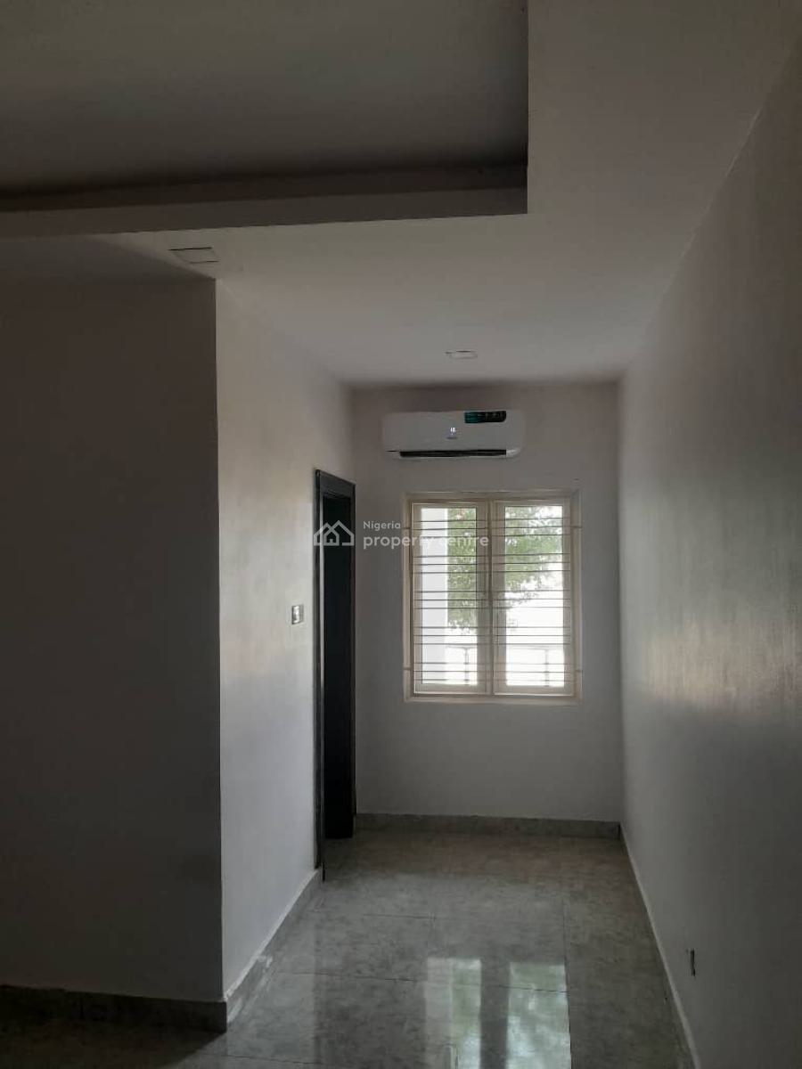 Room Self Contained Shared Only The Kitchen, Ikate, Lekki, Lagos, Self Contain (single Rooms) for Rent