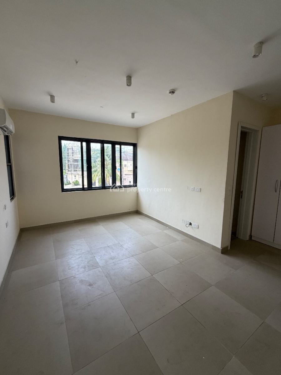 Newly Built 2bedroom Flat with Bq, Lekki Phase 1, Lekki, Lagos, Block of Flats for Sale