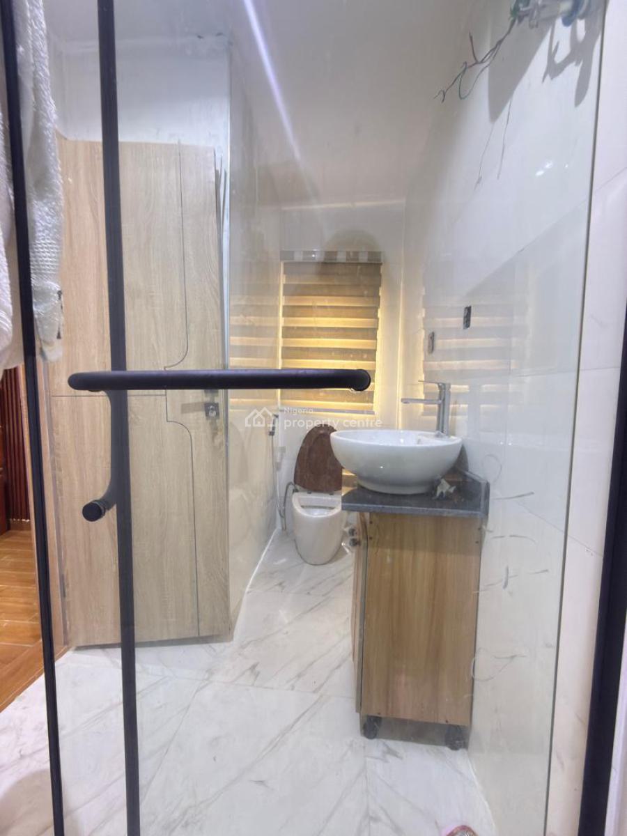 1 Bedroom Apartment, General Paint, Ajah, Lagos, Flat / Apartment for Sale