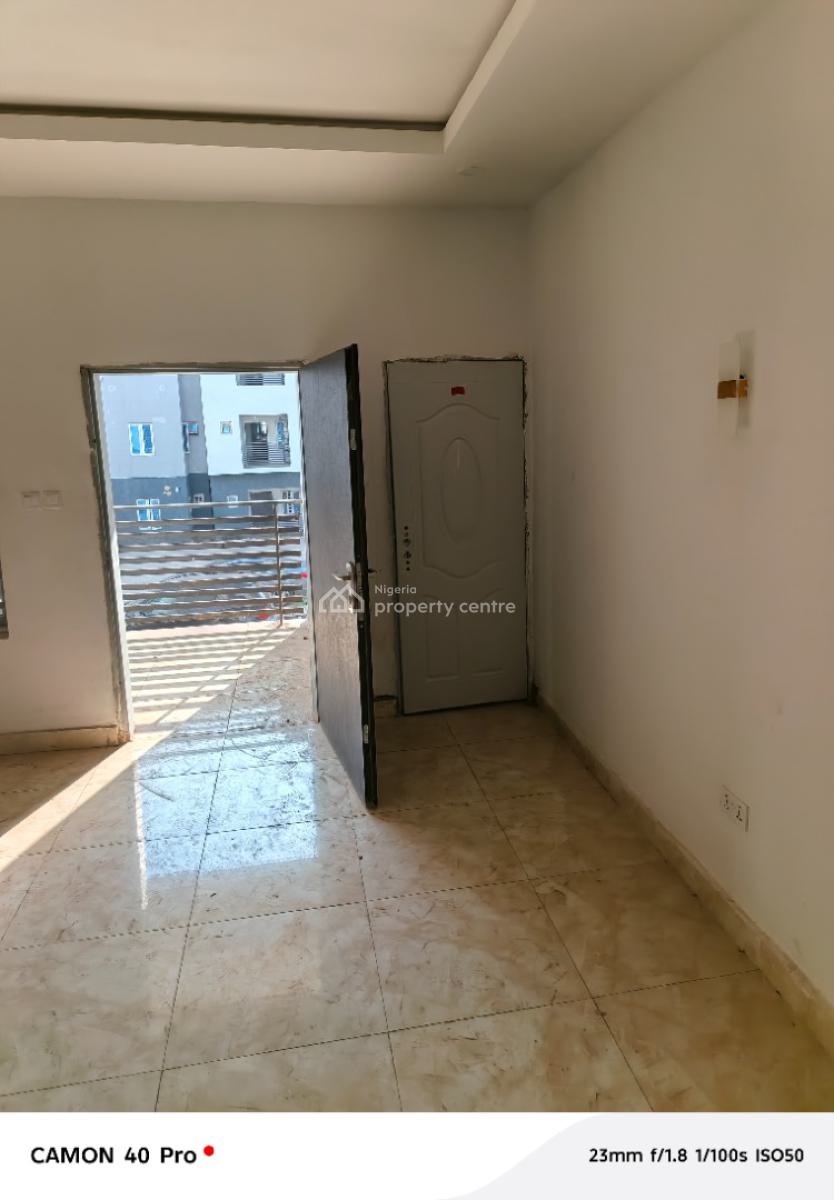 Luxurious 2 Bedroom Flat, Around Area 1 Bridge, Area 1, Garki, Abuja, Flat / Apartment for Sale