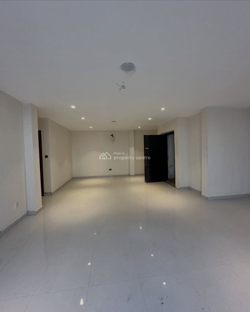 Luxury 2 Bedroom Apartment, Lekki Phase 1, Lekki, Lagos, Block of Flats for Sale