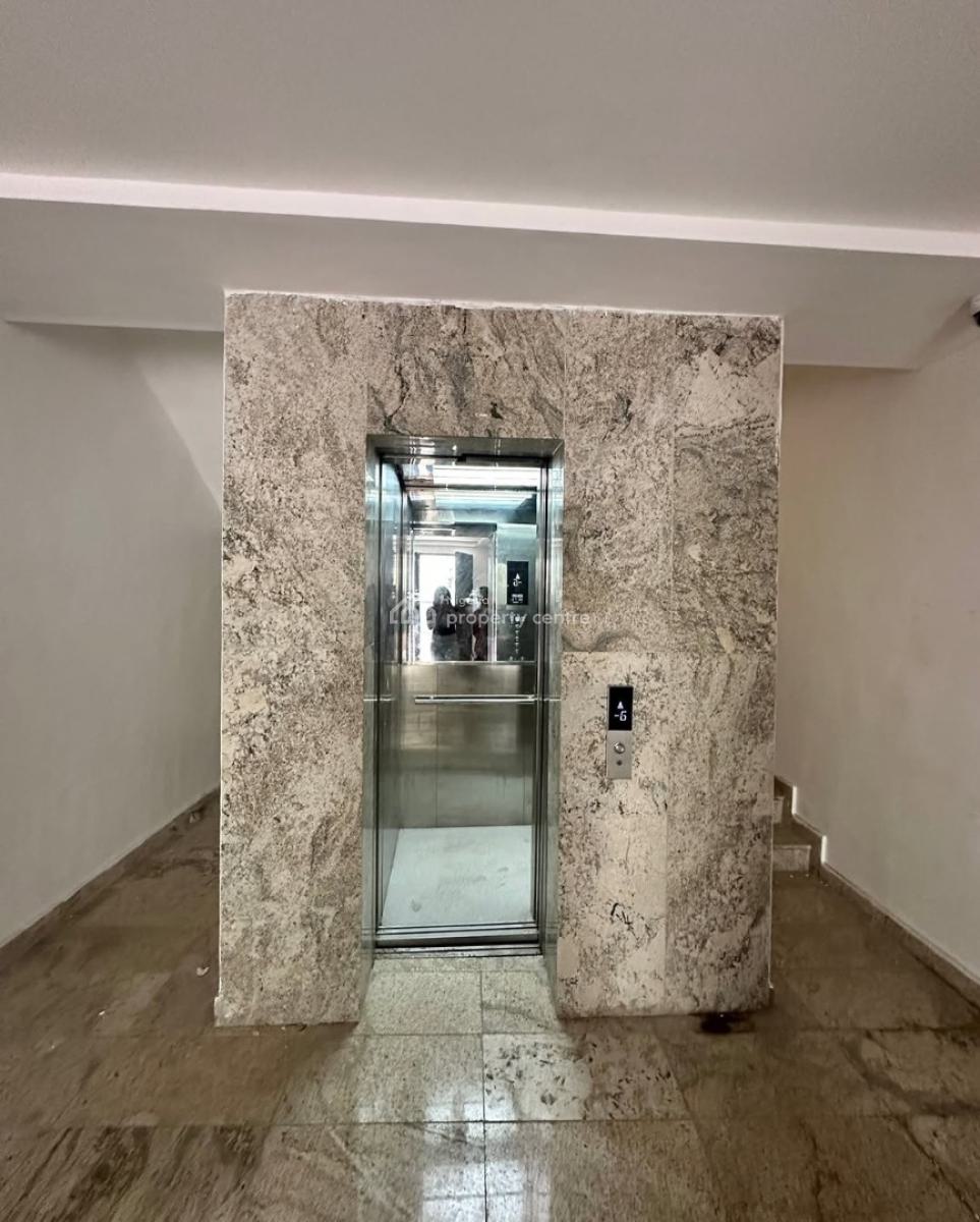 Luxury 2 Bedroom Apartment, Lekki Phase 1, Lekki, Lagos, Block of Flats for Sale