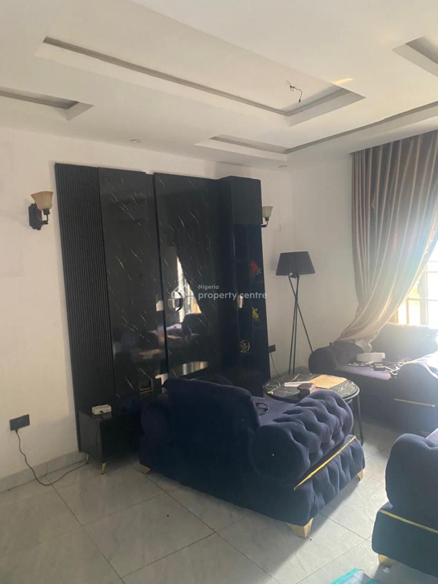 Clean 2 Bedroom Apartment in a Secured Neighbourhood, Omole Phase 2 Extension, Olowora, Magodo, Lagos, Flat / Apartment for Rent