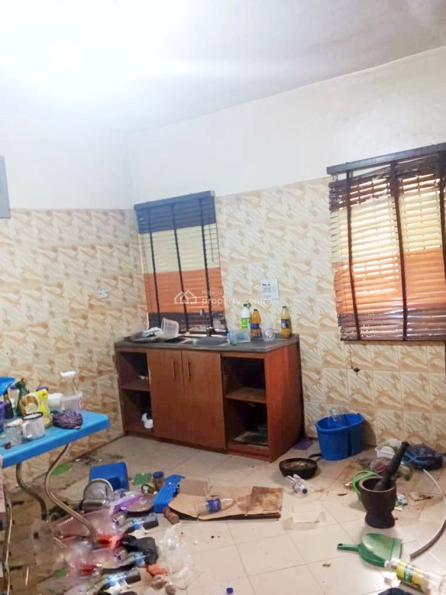 Luxury 3 Bedroom Flat, Omole Phase 2, Ikeja, Lagos, Flat / Apartment for Rent