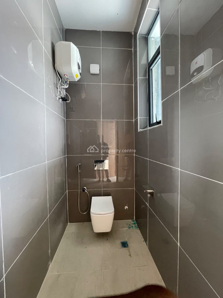 2 Bedroom Apartment, Lekki Phase 1, Lekki, Lagos, Flat / Apartment for Rent
