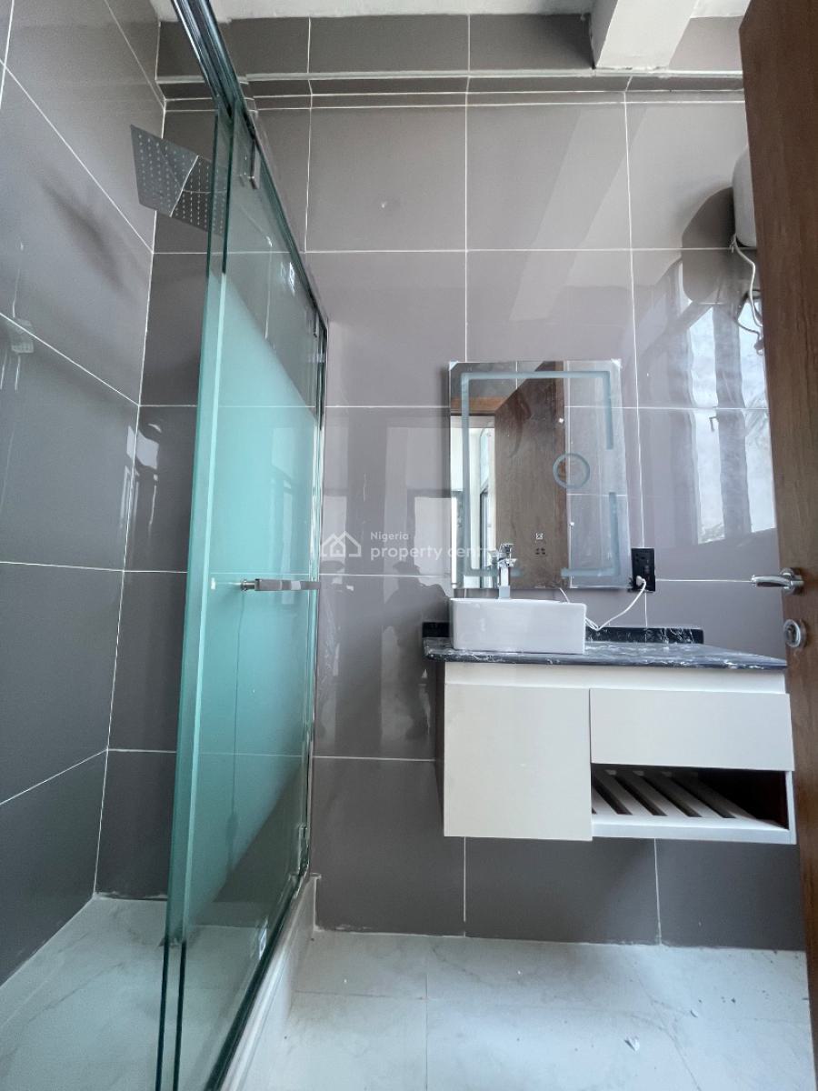 2 Bedroom Apartment, Lekki Phase 1, Lekki, Lagos, Flat / Apartment for Rent