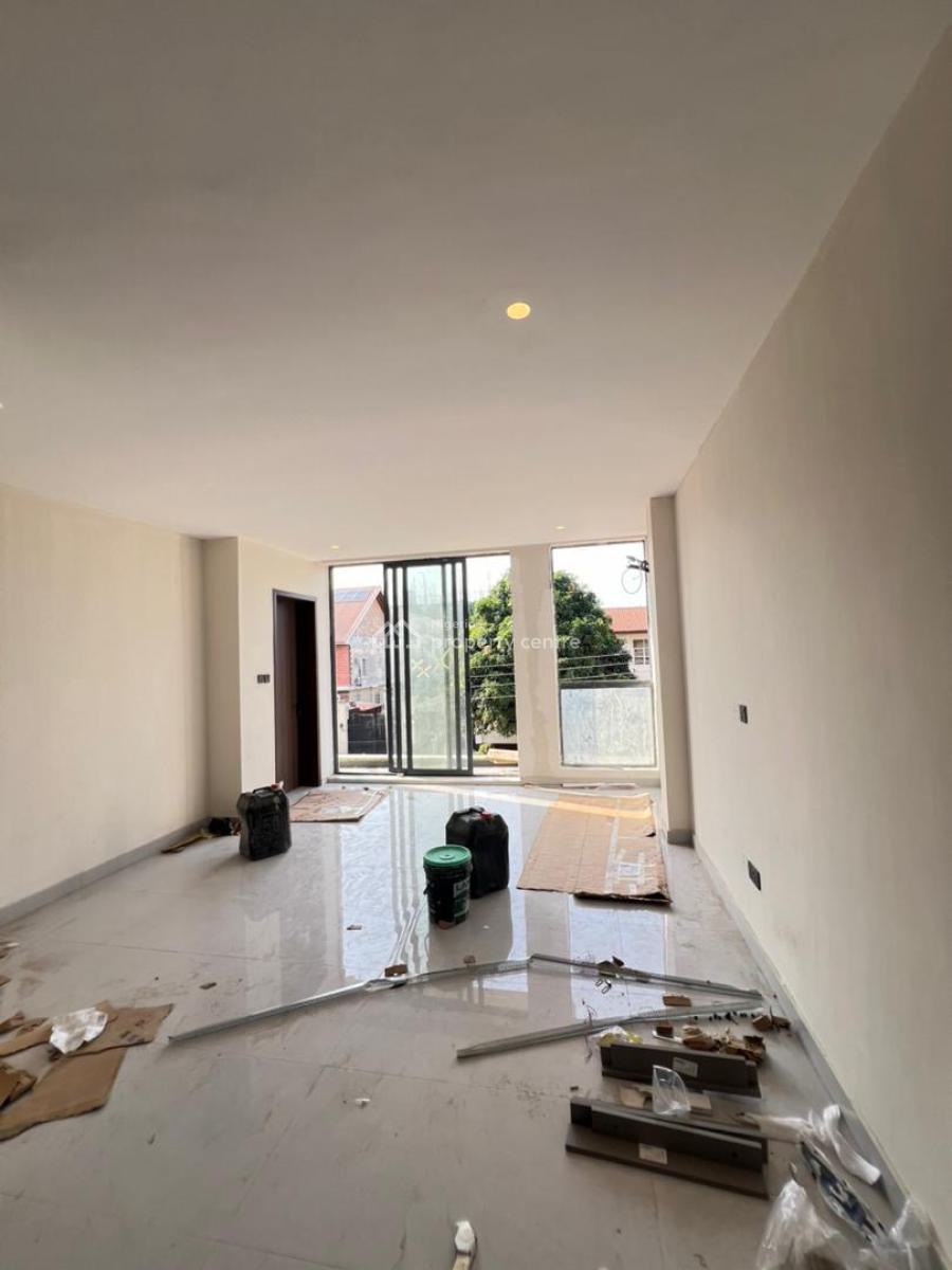 Two Bedroom Apartments, Lekki Phase 1, Lekki, Lagos, Flat / Apartment for Sale