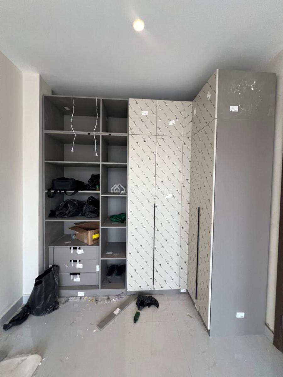 Two Bedroom Apartments, Lekki Phase 1, Lekki, Lagos, Flat / Apartment for Sale