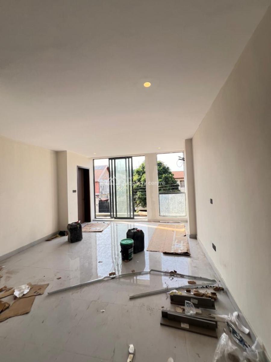 Two Bedroom Apartments, Lekki Phase 1, Lekki, Lagos, Flat / Apartment for Sale