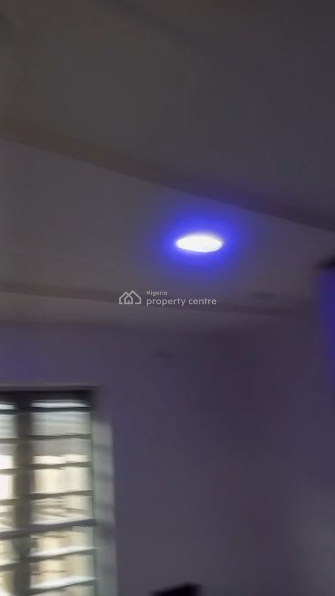 Clean Spacious 2 Bedroom Apartment Upstairs, Secured and Serene Area, Mende, Maryland, Lagos, Flat / Apartment for Rent