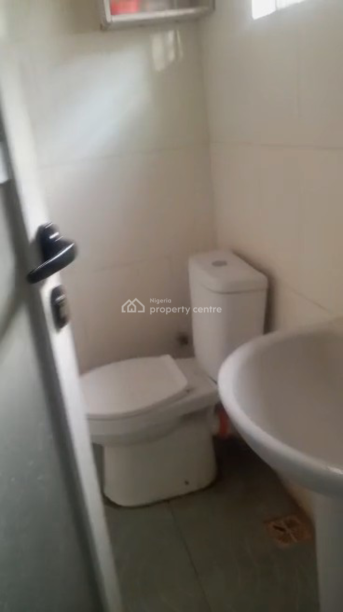 Clean Spacious 2 Bedroom Apartment Upstairs, Secured and Serene Area, Mende, Maryland, Lagos, Flat / Apartment for Rent