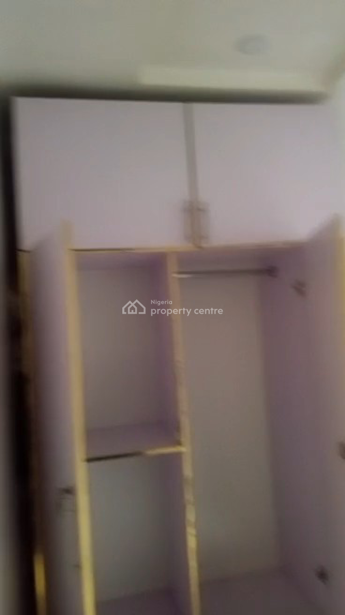 Clean Spacious 2 Bedroom Apartment Upstairs, Secured and Serene Area, Mende, Maryland, Lagos, Flat / Apartment for Rent