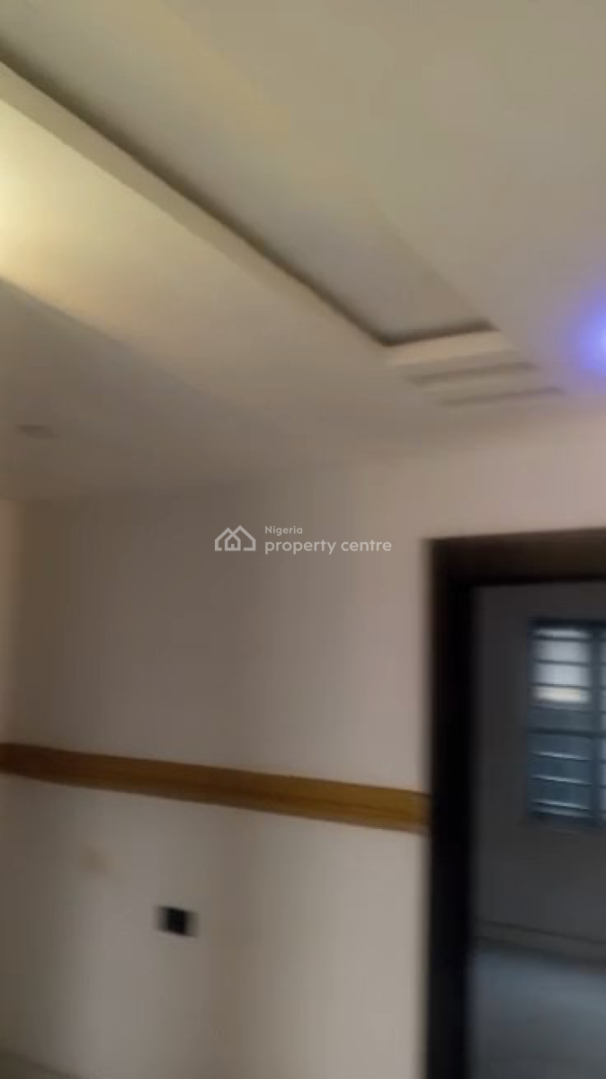 Clean Spacious 2 Bedroom Apartment Upstairs, Secured and Serene Area, Mende, Maryland, Lagos, Flat / Apartment for Rent