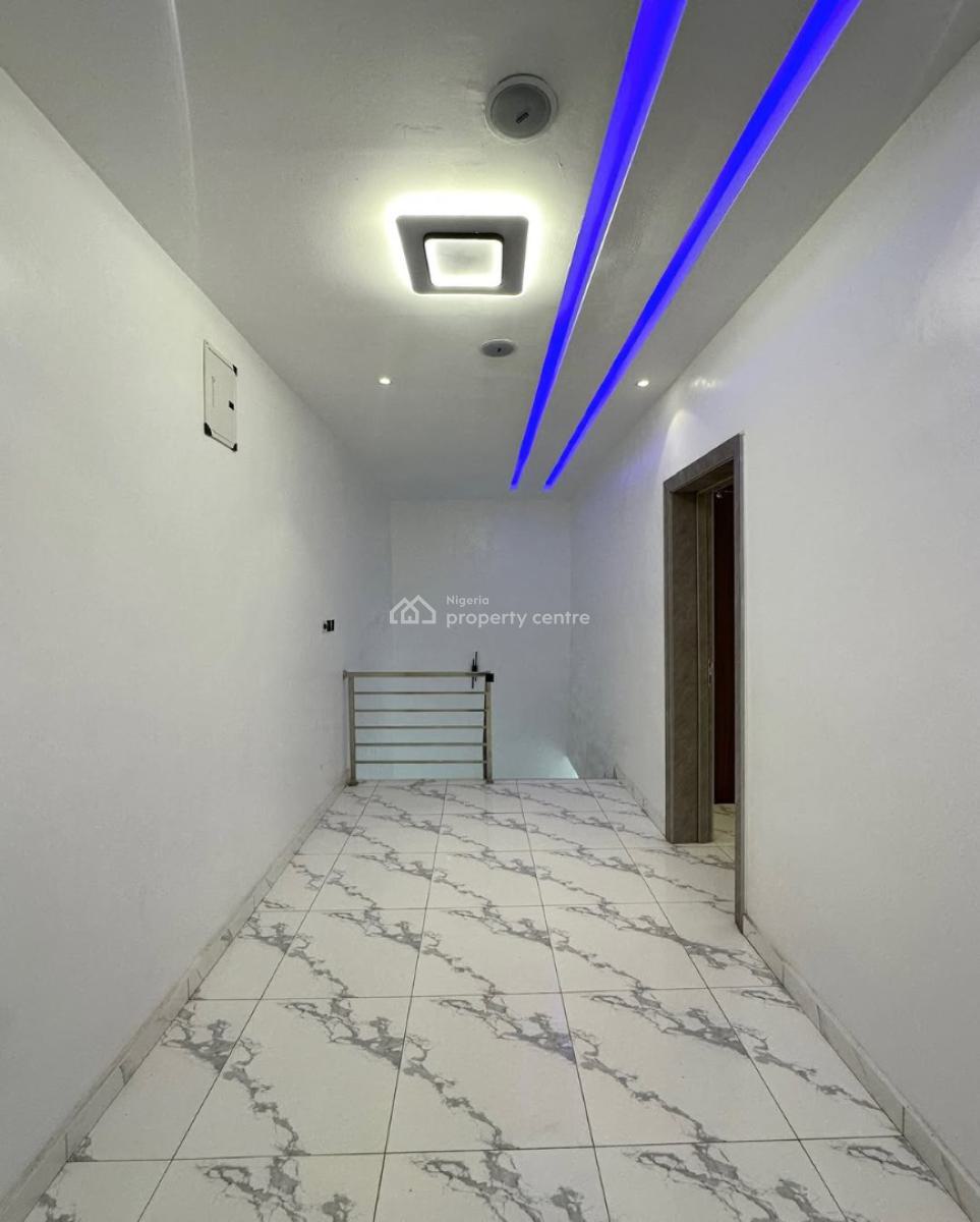Beautiful 4 Bedroom Terrace Duplex, Lekki Phase 1, Lekki, Lagos, Terraced Duplex for Sale