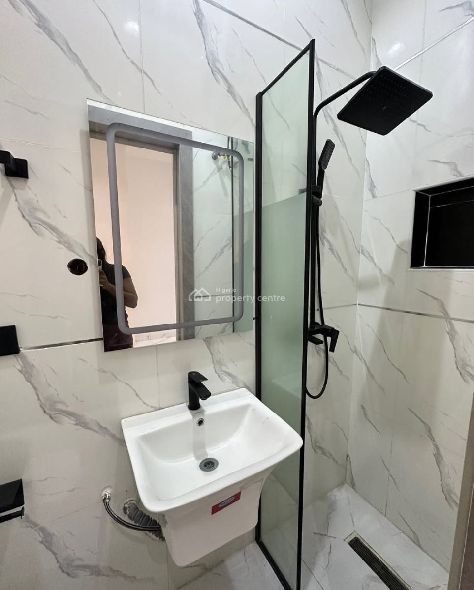 Beautiful 4 Bedroom Terrace Duplex, Lekki Phase 1, Lekki, Lagos, Terraced Duplex for Sale