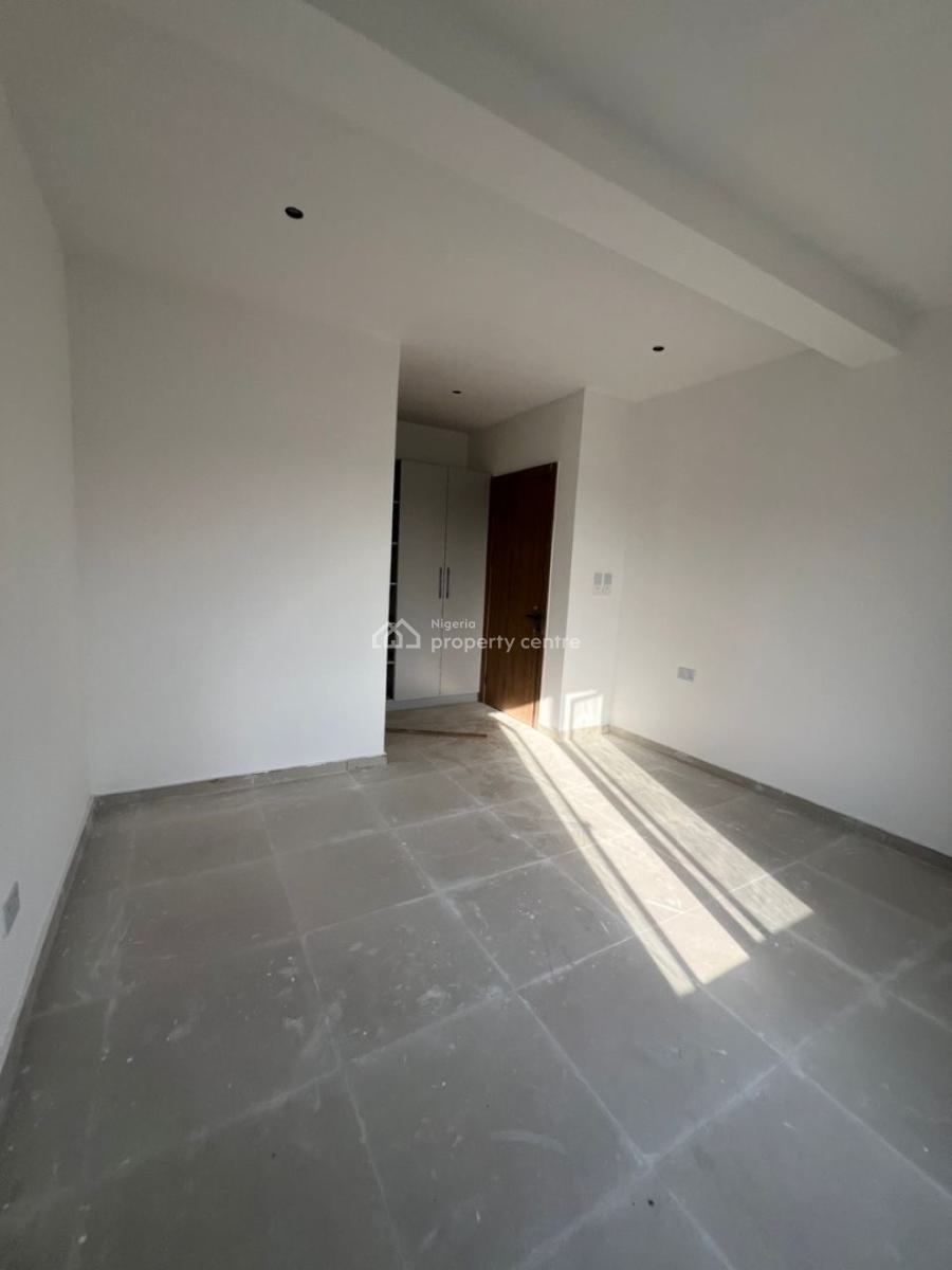 Two Bedroom Apartments, Lekki Phase 1, Lekki, Lagos, Flat / Apartment for Sale