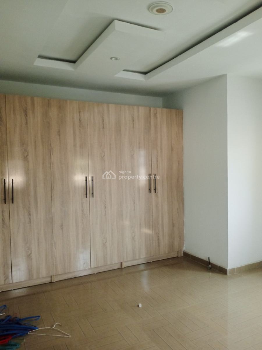 Luxurious 2 Bedrooms Apartment, Upstairs, Igando, Ibeju Lekki, Lagos, Flat / Apartment for Rent