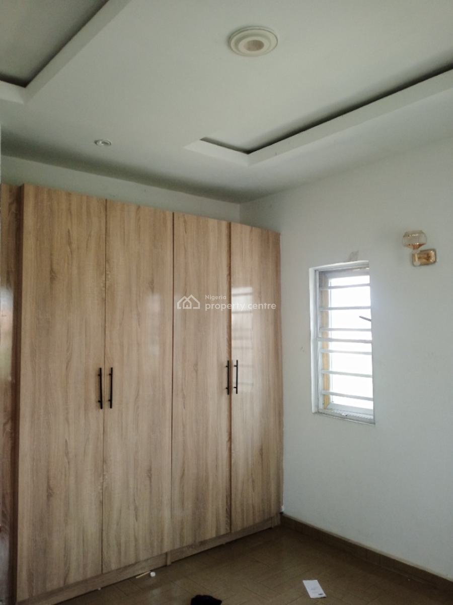 Luxurious 2 Bedrooms Apartment, Upstairs, Igando, Ibeju Lekki, Lagos, Flat / Apartment for Rent