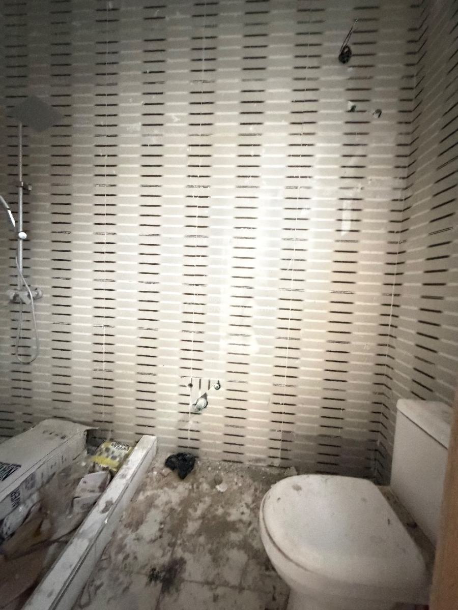 Serviced 1bedroom Flat, Ologolo, Lekki, Lagos, Block of Flats for Sale