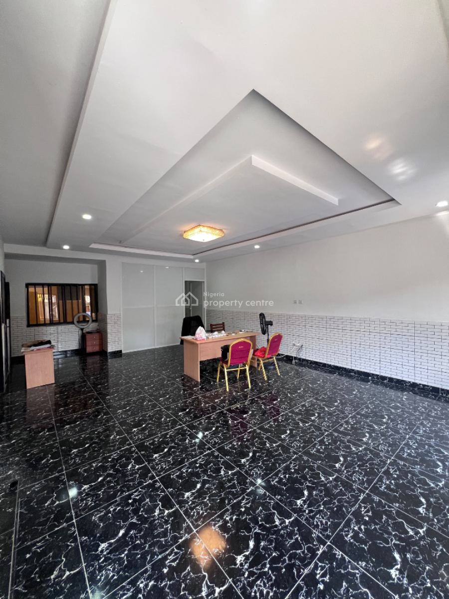 Standard 3 Bedroom Flat, 18b Caroline Street, Off Bisola Durosimi Etti Drive, Lekki Phase 1, La, Lekki, Lagos, Flat / Apartment for Rent