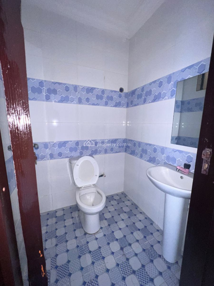 Standard 3 Bedroom Flat, 18b Caroline Street, Off Bisola Durosimi Etti Drive, Lekki Phase 1, La, Lekki, Lagos, Flat / Apartment for Rent