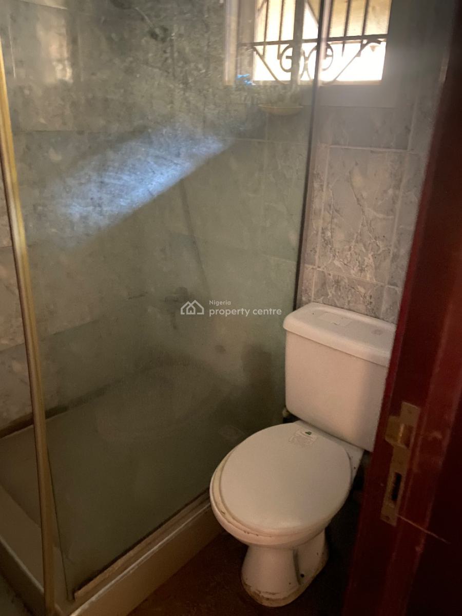 Spacious and Comfortable 3 Bedroom Flat, Lekki, Lagos, Terraced Duplex for Rent