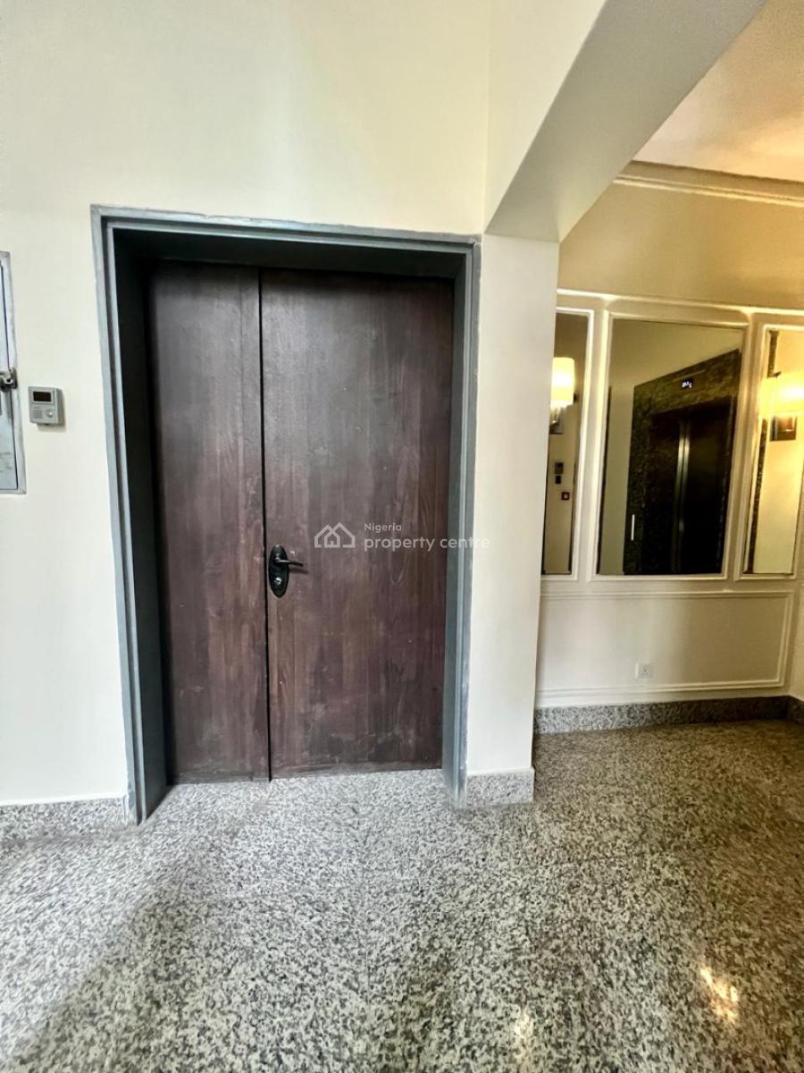 Serviced 3 Bedroom Flat with Bq, Pool, Gym & Clubhouse, Lekki Phase 1, Lekki, Lagos, Flat / Apartment for Rent