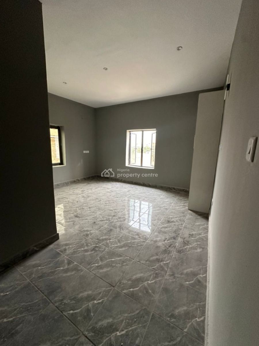 Massive 3 Bedroom Apartments + Bq, Life Camp, Abuja, Flat / Apartment for Sale