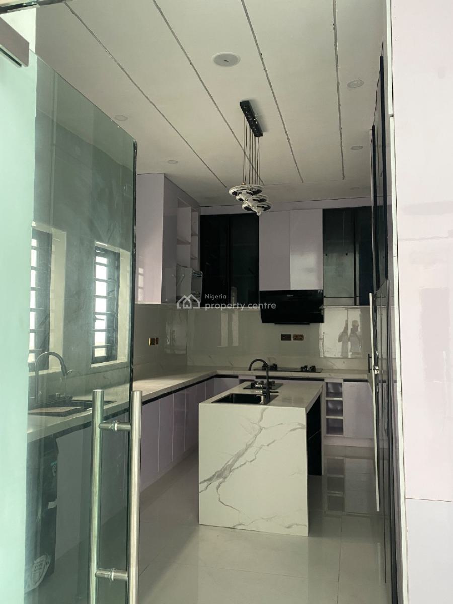Luxury 5 Bedroom with Excellent Equipment, Oral Estate, Lekki, Lagos, Detached Duplex for Sale