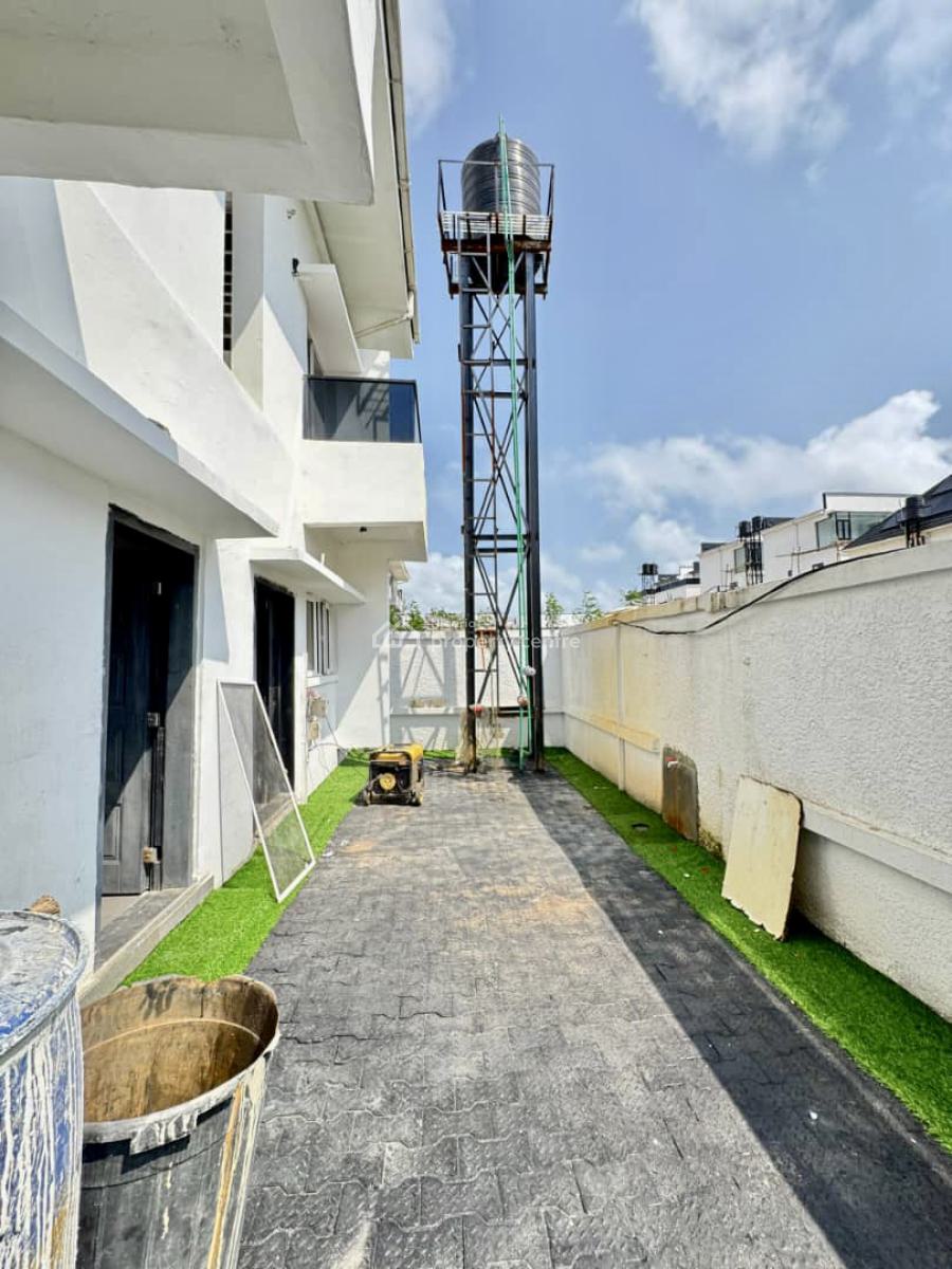 Distress Deal. Exquisite Spacious 4 Bedroom Semi Detached Duplex, Ikota, Lekki, Lagos, Semi-detached Duplex for Sale