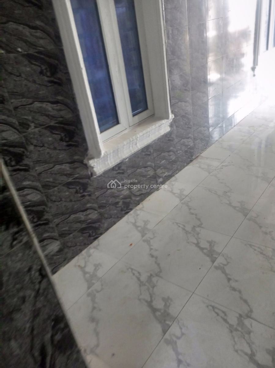 2 Bedrom Flat Available, 34 Newtown Estate, Ogombo, Ajah, Lagos, Flat / Apartment for Rent