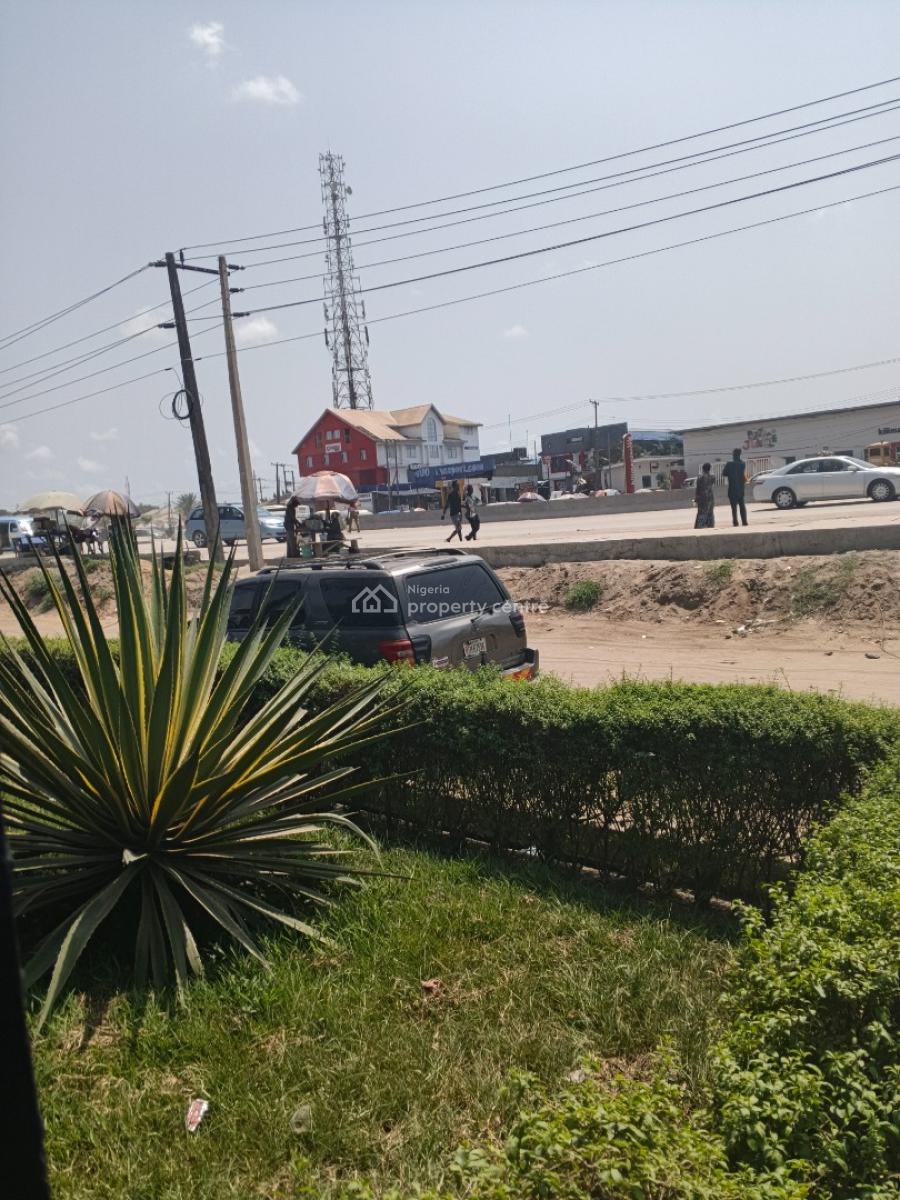 Newly Out Vacant Possession 930sqm Land, Lekki, Lagos, Mixed-use Land for Sale