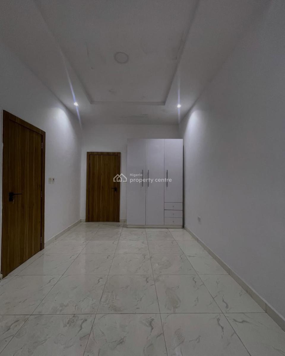 2 Bedroom Fully Detached Duplex, Lekki Phase 1, Lekki, Lagos, Flat / Apartment for Rent