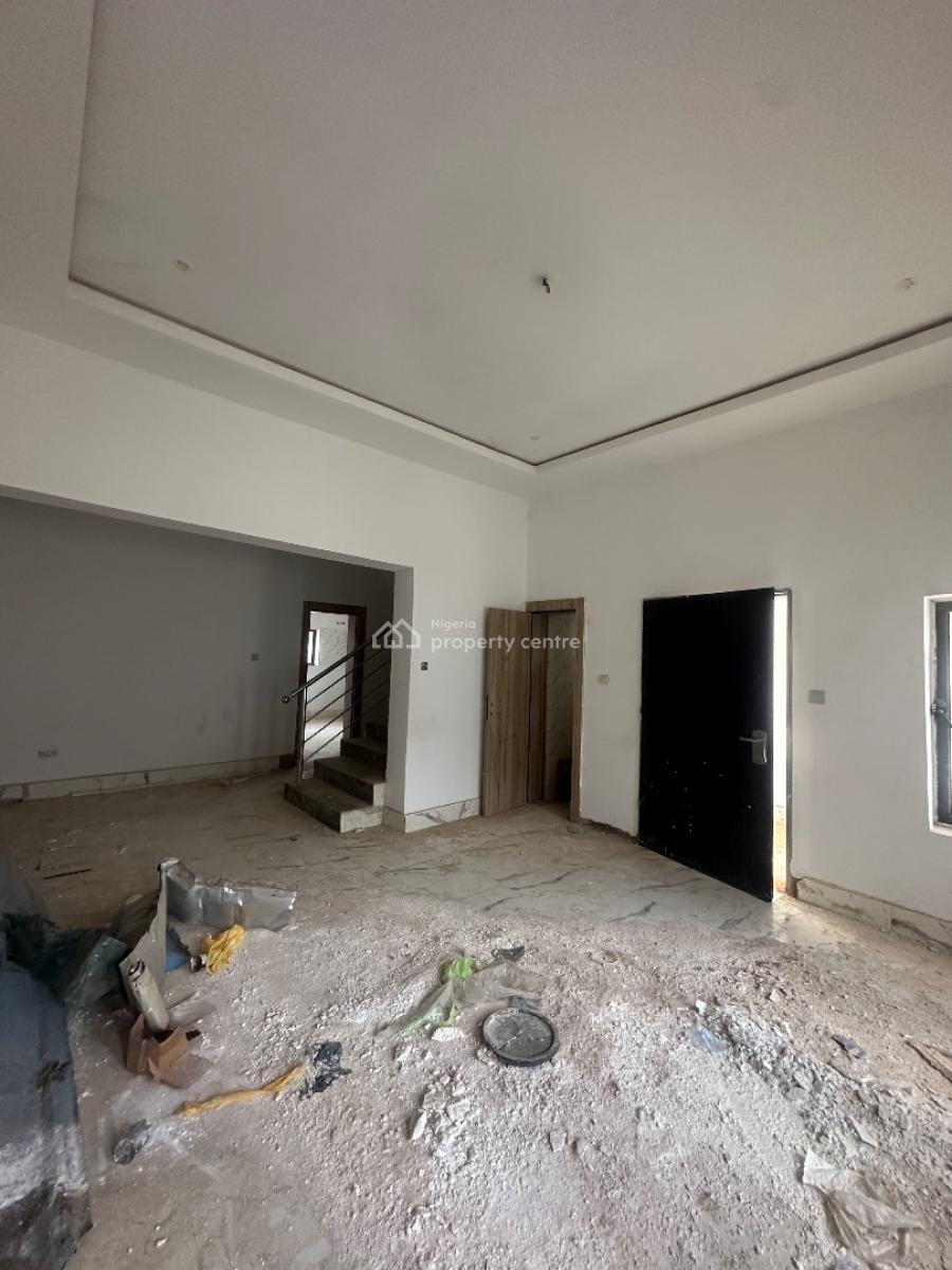 Luxury Brand New 5 Bedroom Duplex, Guzape District, Abuja, Terraced Duplex for Sale