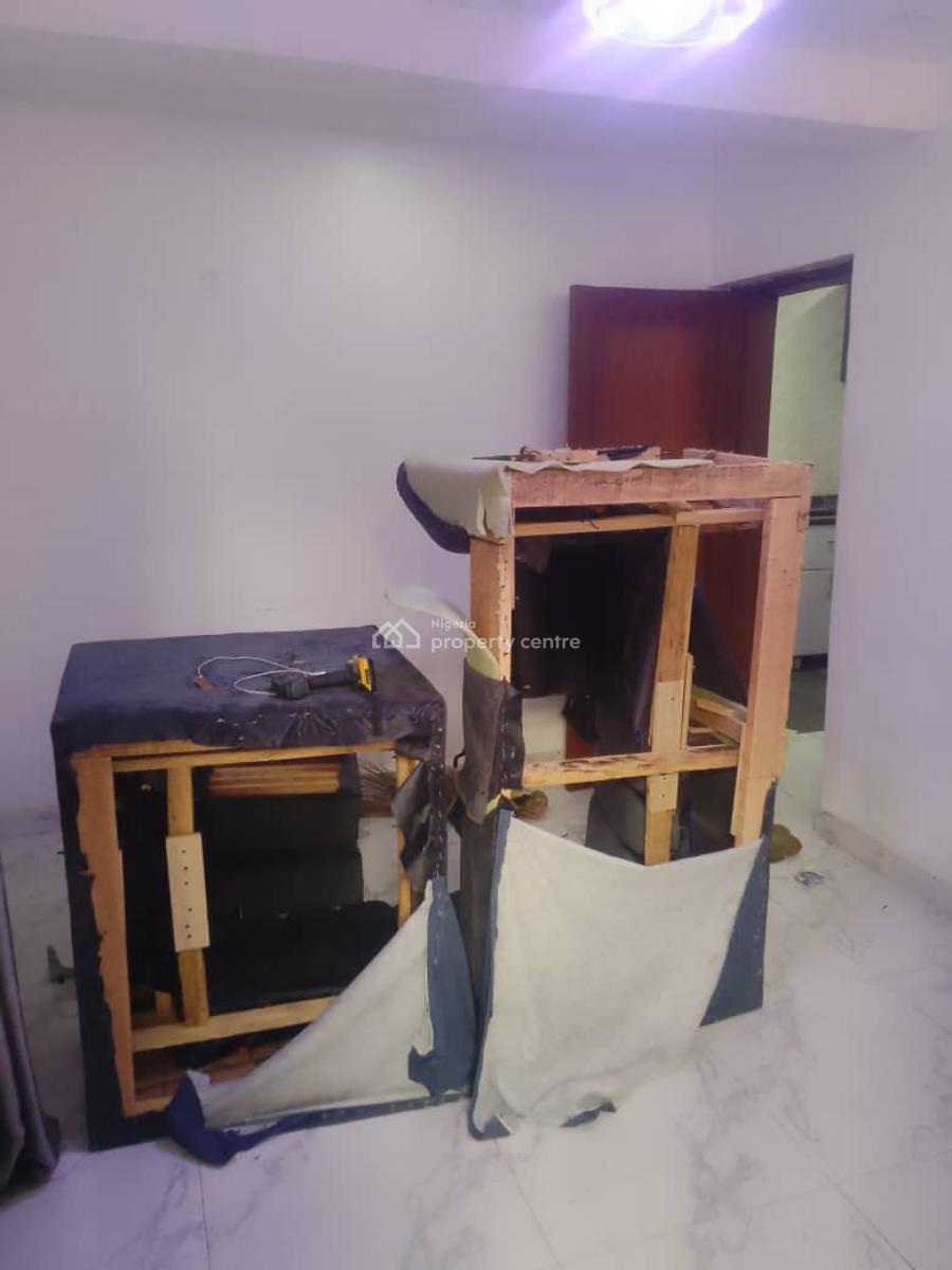 Lovely Mini Flat Apartment, Olawaiye Estate, Olowora, Magodo, Lagos, Mini Flat (room and Parlour) for Rent