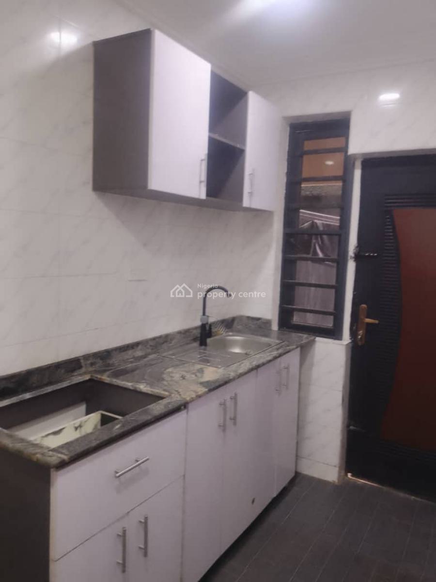 Lovely Mini Flat Apartment, Olawaiye Estate, Olowora, Magodo, Lagos, Mini Flat (room and Parlour) for Rent