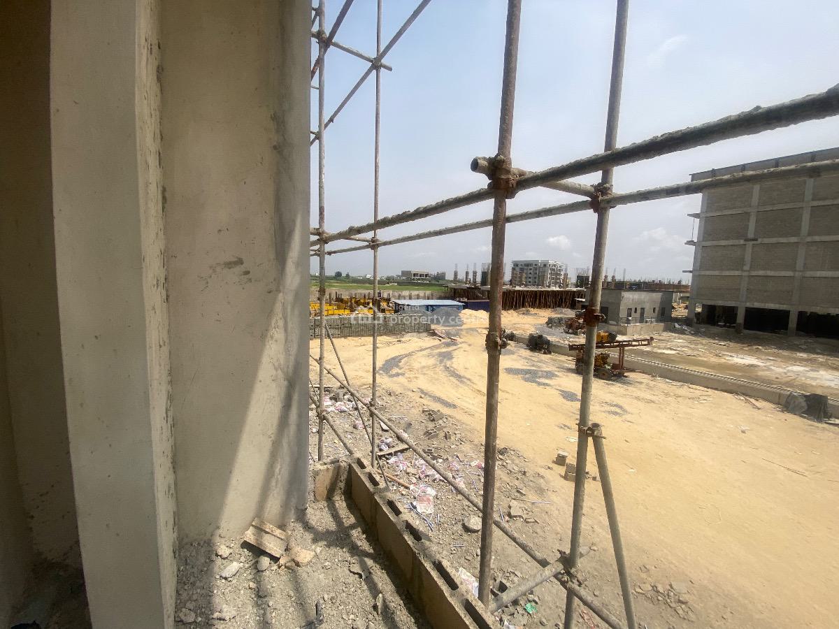 2 Bedroom Flat with a Swimming Pool & Elevator, Lekki Phase 1, Lekki, Lagos, Flat / Apartment for Sale