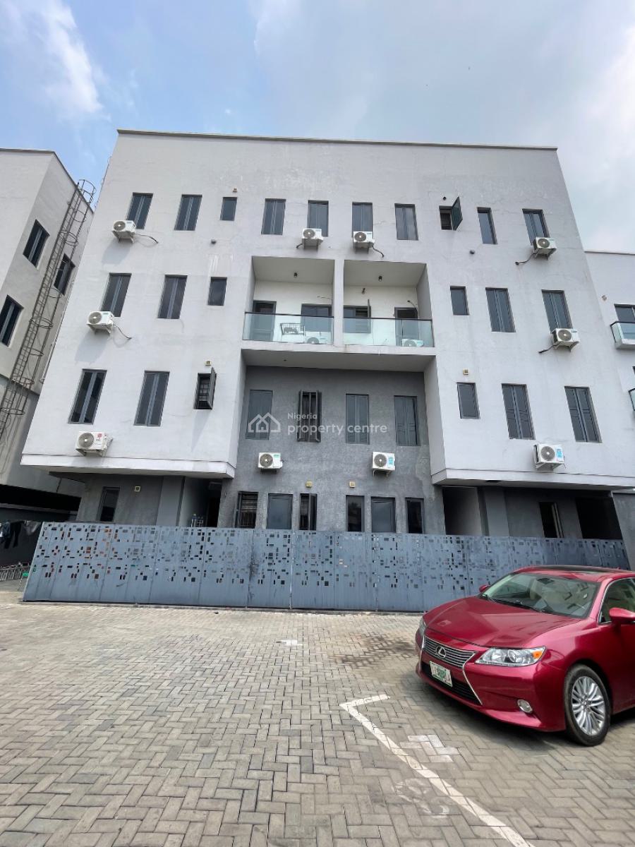 4 Bedroom Terrace, Lekki Phase 1, Lekki, Lagos, Flat / Apartment for Rent